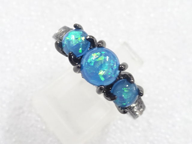 JAPANESE KIMONO / ANTIQUE COLORED STONE RING (SIZE 22)